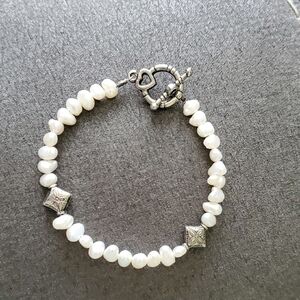 Freshwater Pearl Bracelet – Silver Accents & Heart Toggle Clasp